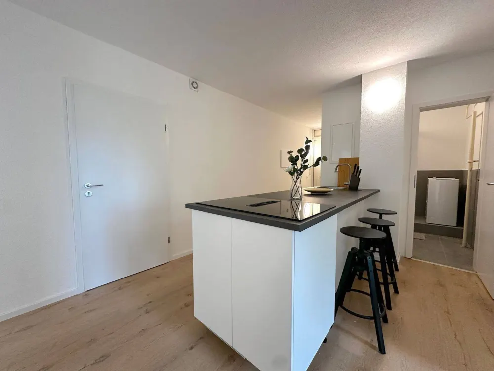 ?? Möbliertes Zimmer frei in moderner Frauen-WG - Robert-Dißmann-Straße 8, Frankfurt am Main!