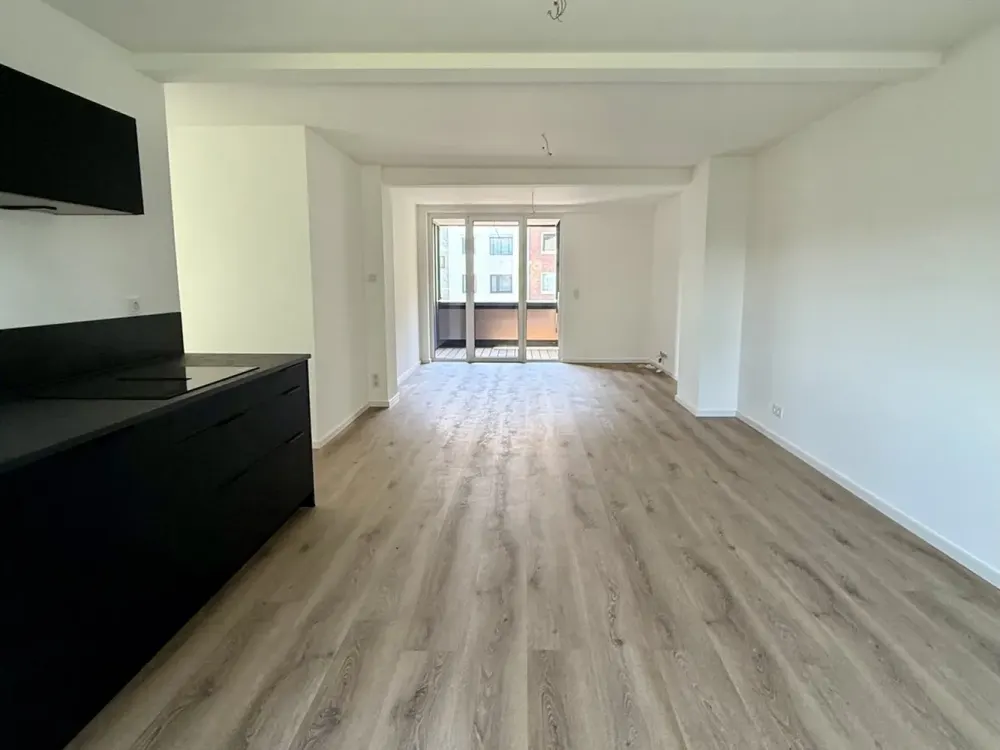 Erstbezug nach Sanierung! 2-Raum Wohnung in Düsseldorf-Düsseltal!