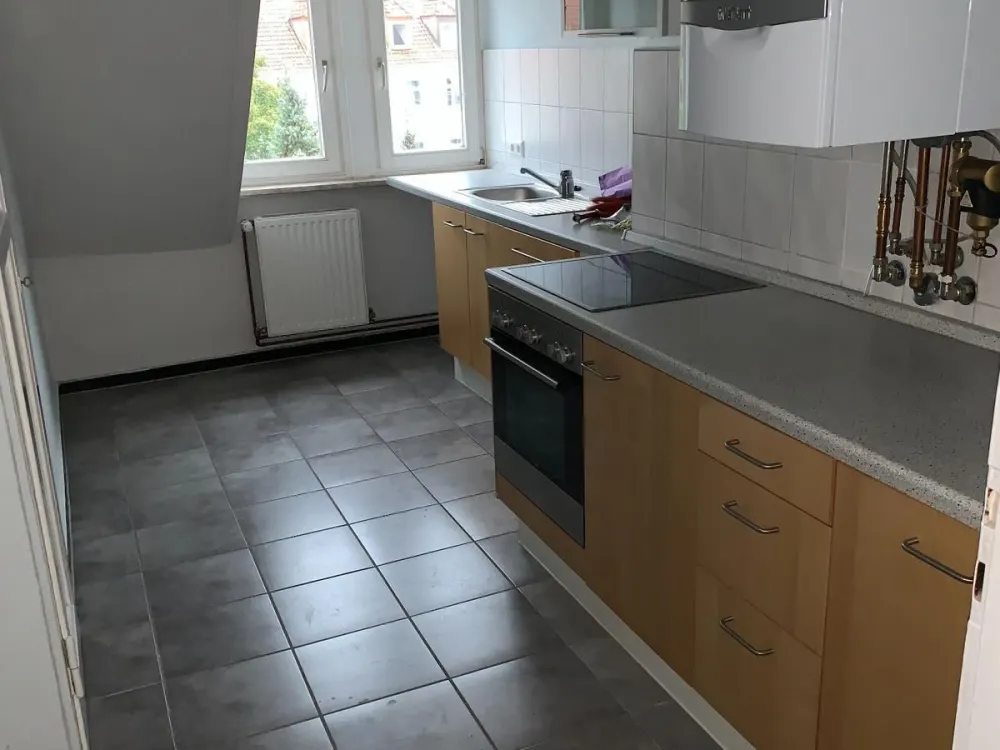 Schöne 2-Zimmer-Wohnung mit EBK in der Südstadt!