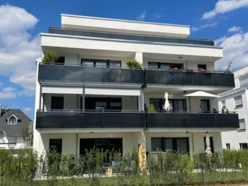 Exklusives 3-Zimmer-Penthouse mit großer Dachterrasse in Unterhaching