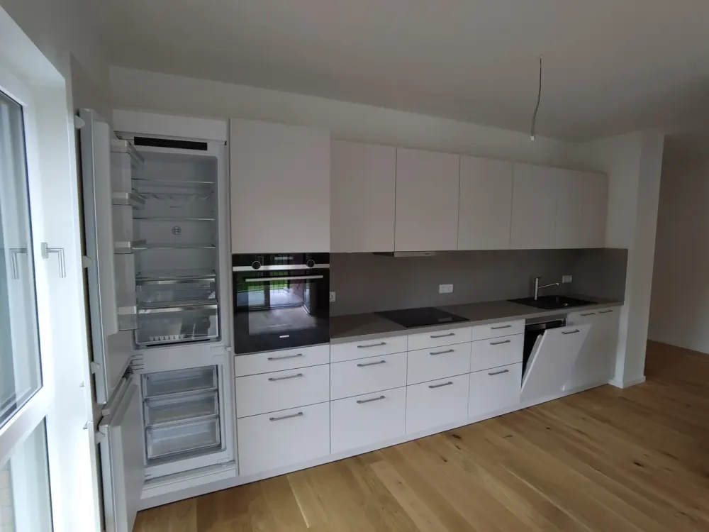 4 Zimmer Luxuswohnung an der Spree sucht Mieter auf Zeit auch WG geeignet