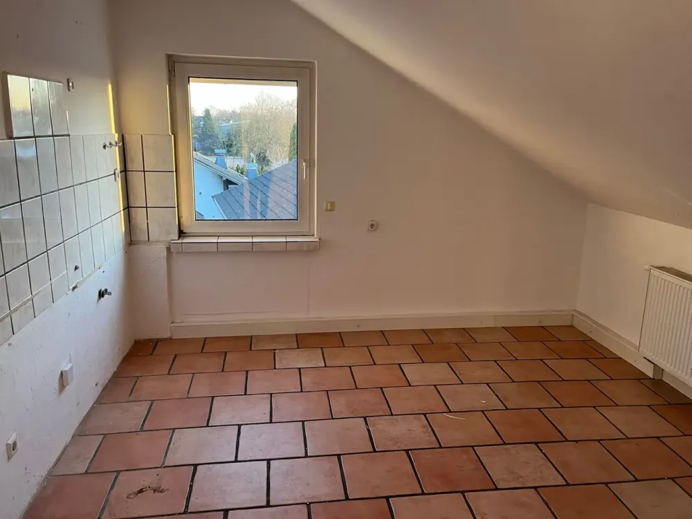 Bright Attic Apartment with Garden View