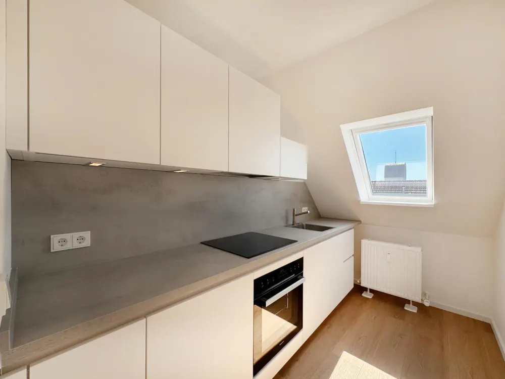 Erstbezug: Moderne Dachgeschosswohnung in Tegel