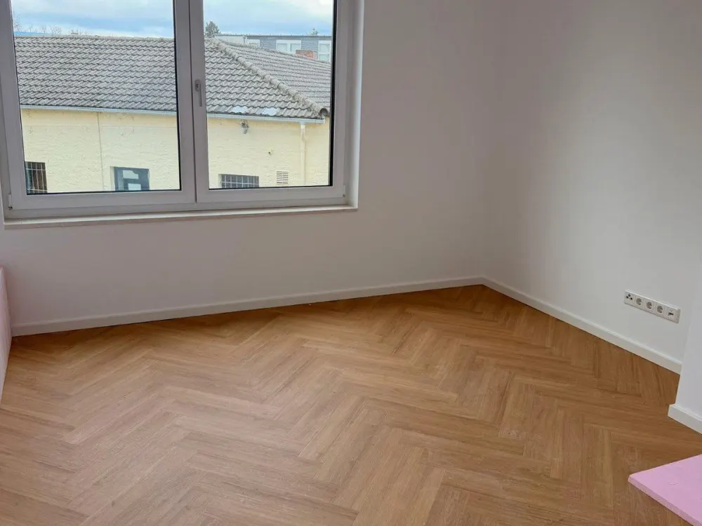 Erstbezug 3 Zimmer Wohnung mit Balkon und herrlichem Ausblick