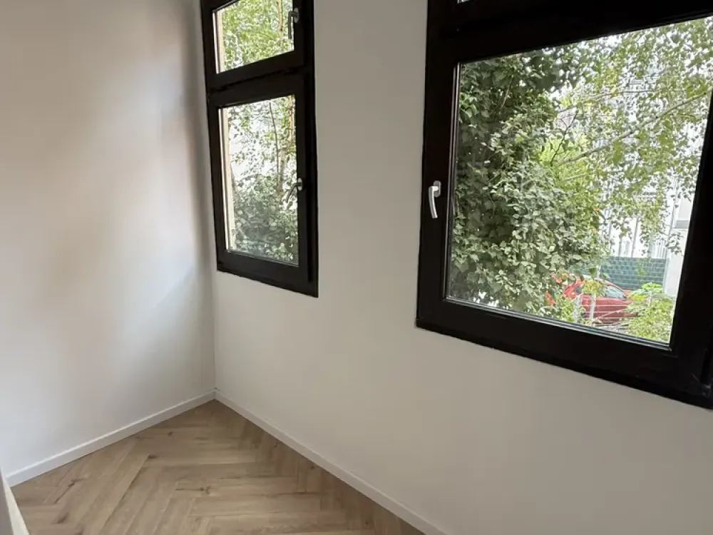 Charmante 3-Zimmer-Wohnung in Stuttgart-Ost, frisch renoviert & WG-geeignet