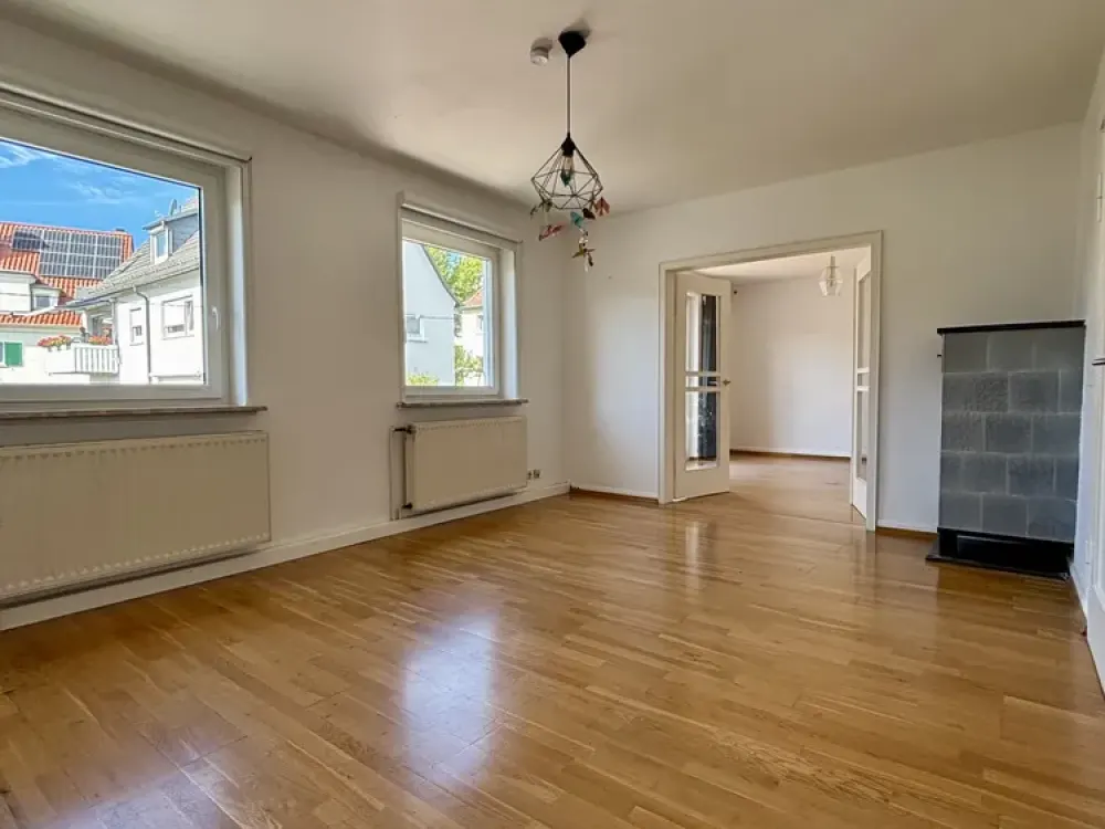 Sonnige 3-Zimmer-Wohnung mit Balkon und traumhafter Aussicht in Stuttgart-Süd