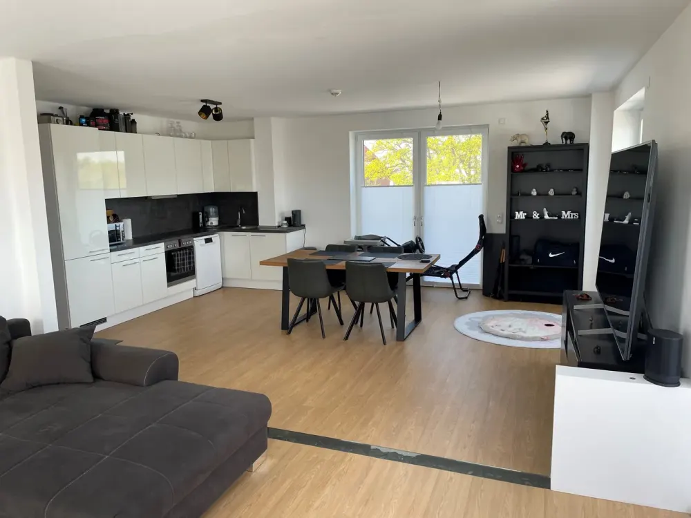 2,5 Zimmerwohnung mit großer Dachterrasse