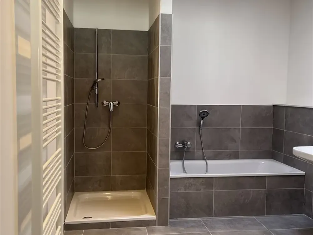Moderne 2-Zimmer-Wohnung mit Badewanne in der Lüner Innenstadt