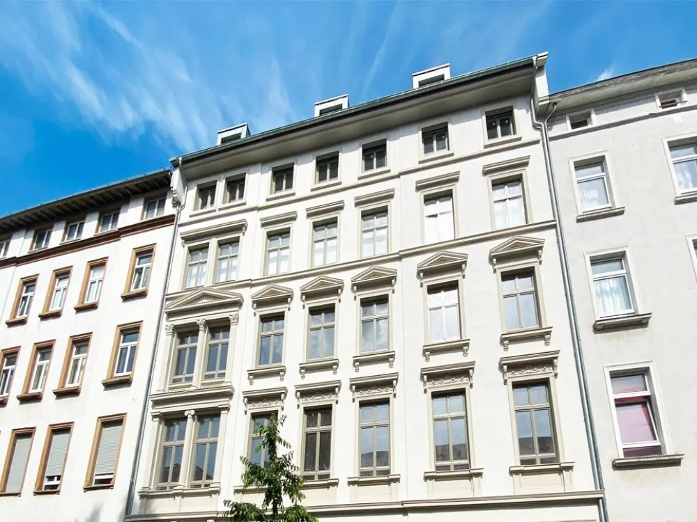 Topsaniertes Stilaltbau-Juwel mit Garten