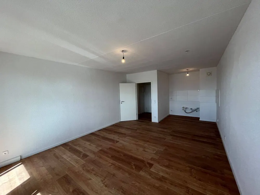 Moderne 2-Zimmer-Wohnung mit Balkon in Köln-Chorweiler 17/4