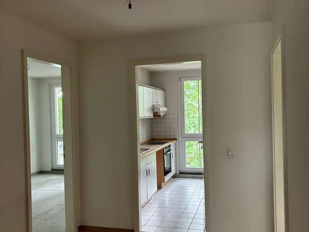 ** Sehr schöne 2 Zimmerwohnung mit EBK und Balkon in Wilhelmsruh **