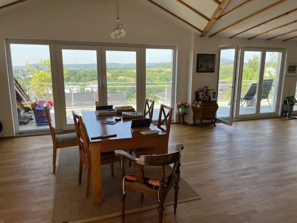 Großzügig und mit Weitblick - PENTHOUSE mit 5 Zimmer ist die seltene Gelegenheit