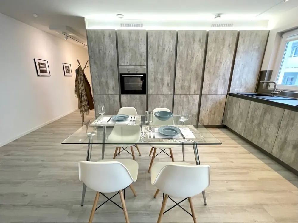 ALL-INCLUSIVE! Fully Furnished 3-Room Apartment in Prime Location - Berger Straße