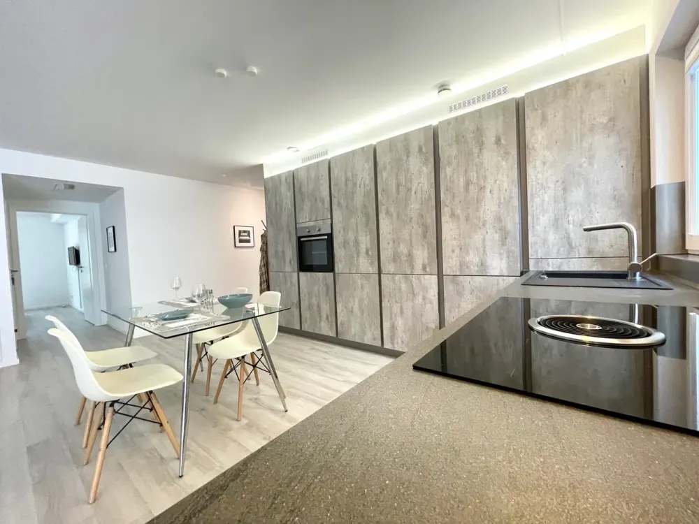 ALL-INCLUSIVE! Fully Furnished 3-Room Apartment in Prime Location - Berger Straße