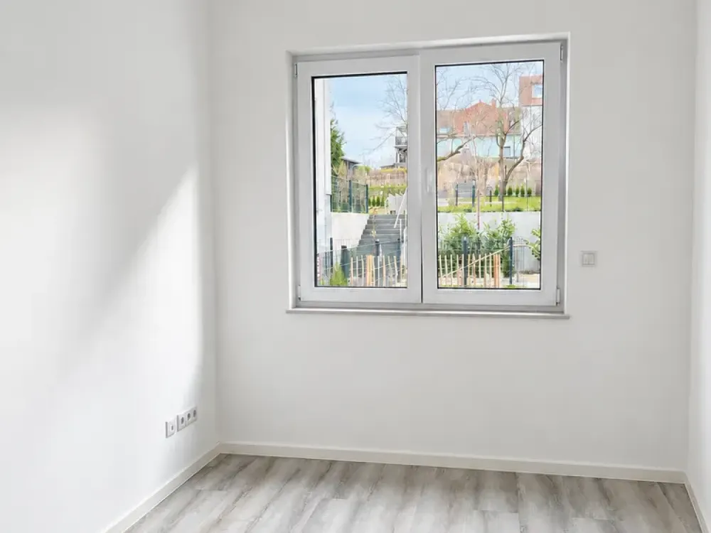 KLEINER WOHNEN. SCHÖNER WOHNEN. 2 Zimmer mit Terrasse & Gartenblick