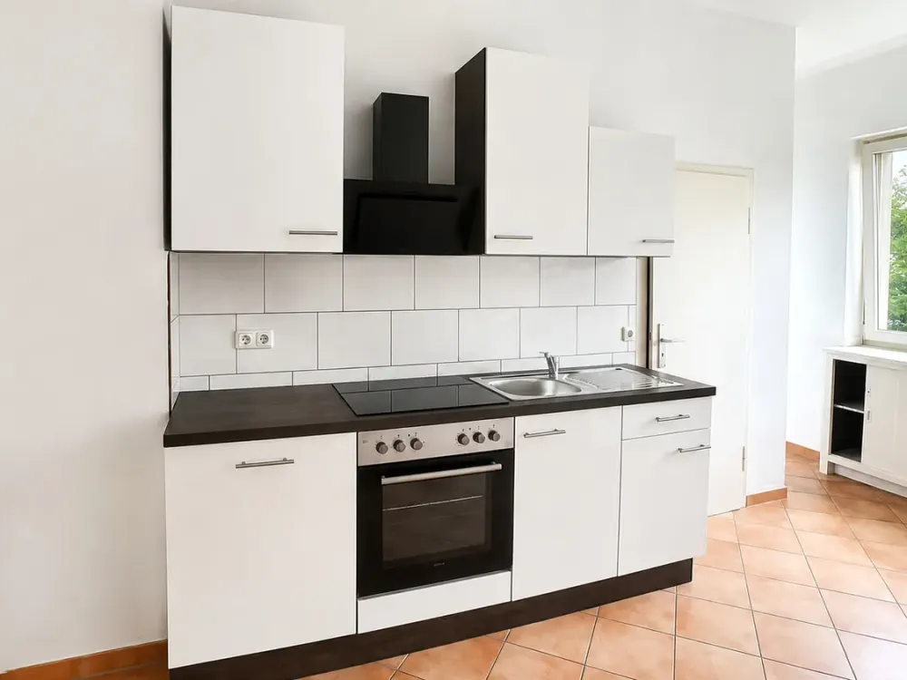 Spacious, bright 2-room apartment with balcony in the center of Dortmund