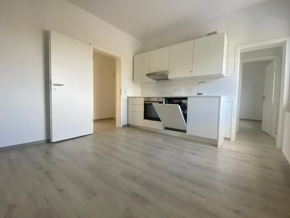 Helle 3-Zimmer-Wohnung mit neuwertigem Boden und Einbauküche, Recklinghausen, Hochstr.