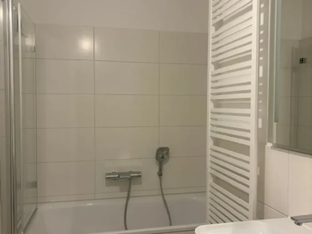 Atemberaubende, großzügige 4 Zimmer mit Panoramablick im 19. OG