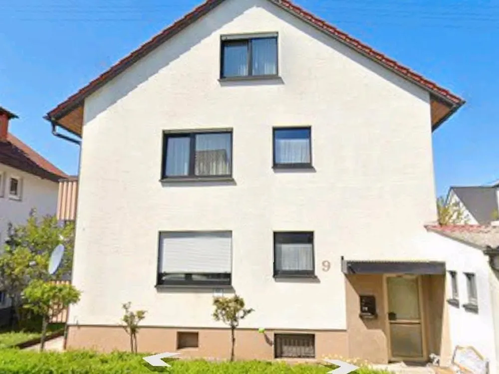 2,5-Zimmer-Dachgeschosswohnung in Kernen-Rommelshausen-ab 1.12.26