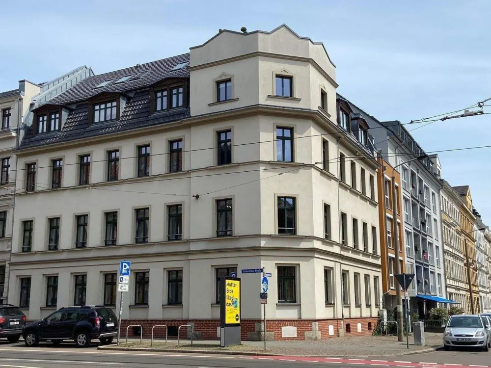 Ruhiges Wohnen im Dachgeschoss mit 2 Terrassen