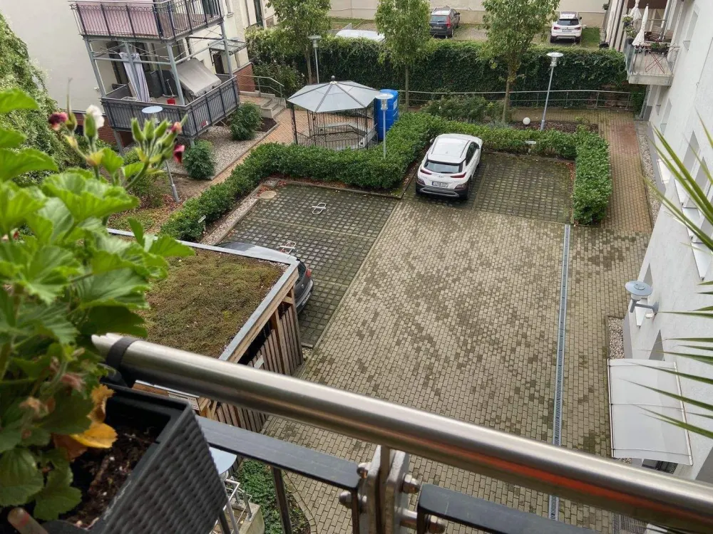 Ruhiges Wohnen im Dachgeschoss mit 2 Terrassen