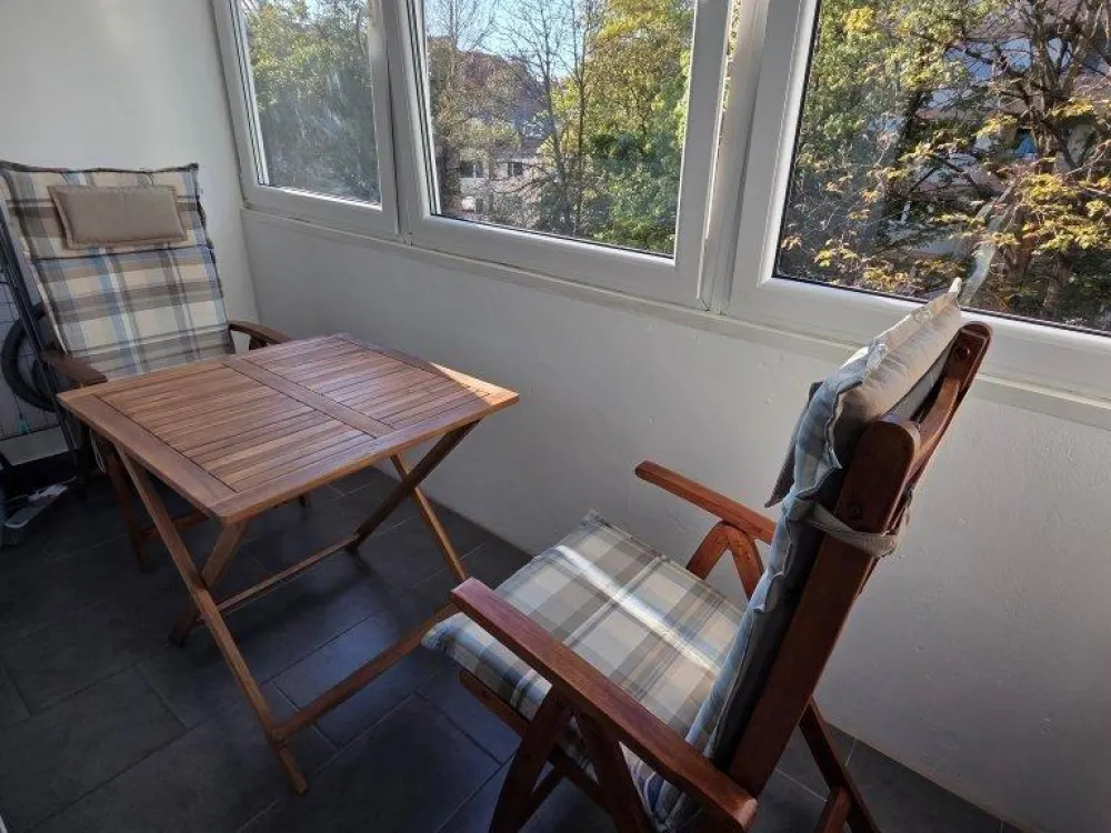 Fully Furnished Apartment Central, 5 Min to U-Bahn U1 Rotkreuzplatz