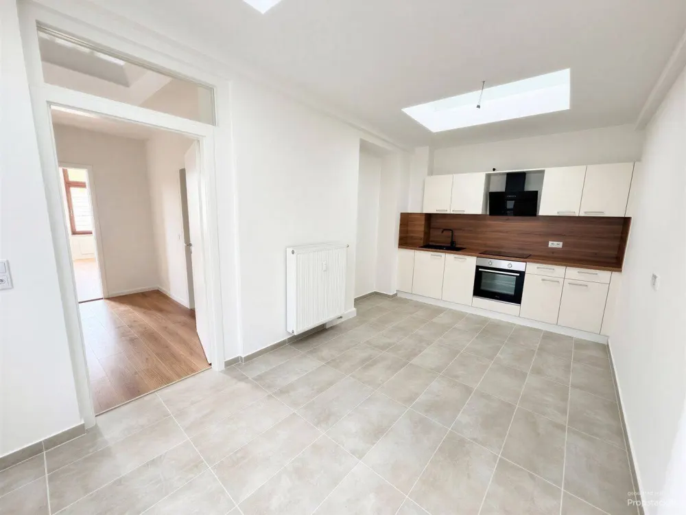 *Neu & in Renovierung* - Hochwertiger Ausstattung!