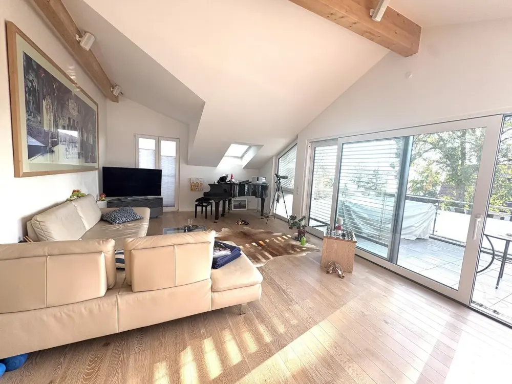 exclusiv Wohnen mit Seeblick - großzügige 3,5 Zimmer nahe am See
