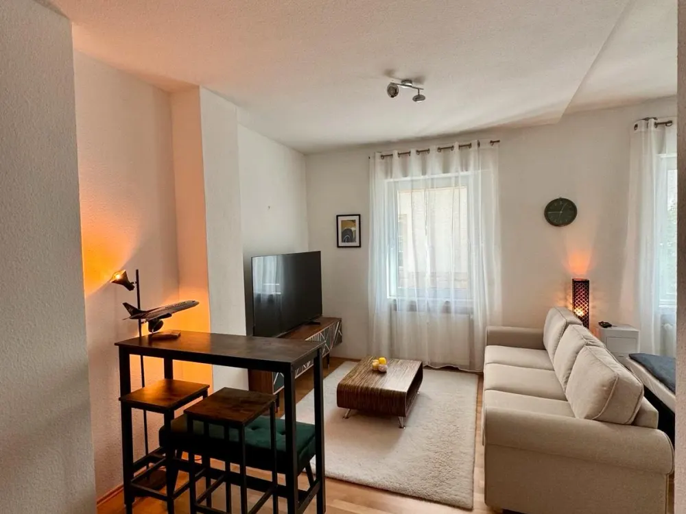 1-Zimmerwohnung ca. 30qm zur Untermiete in Toplage im Westend
