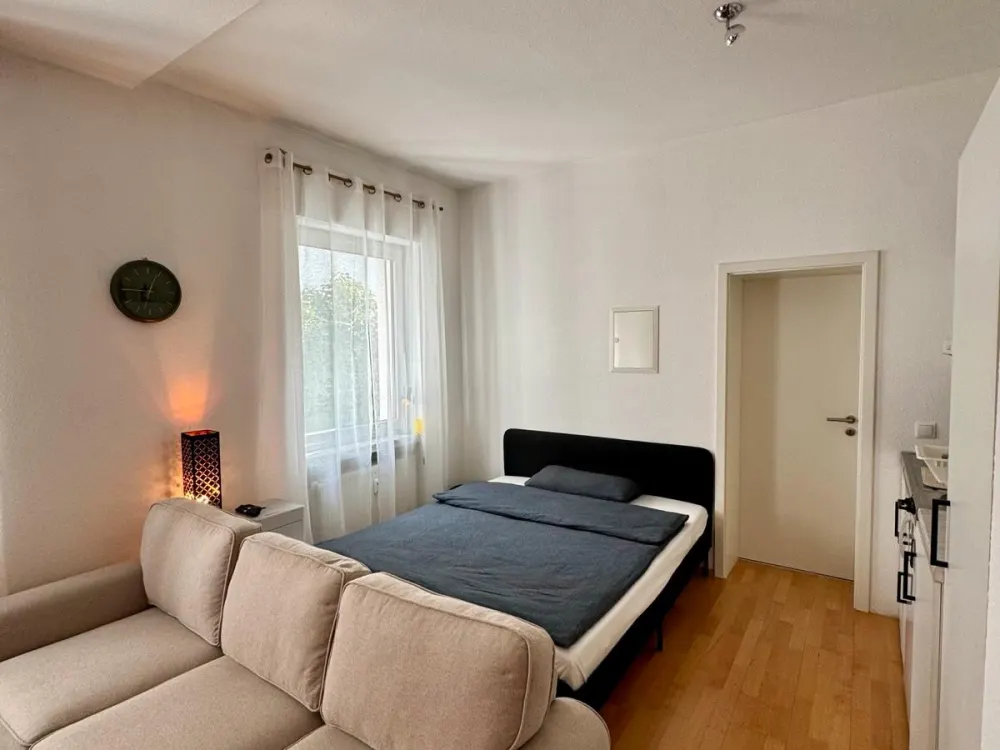 1-Zimmerwohnung ca. 30qm zur Untermiete in Toplage im Westend