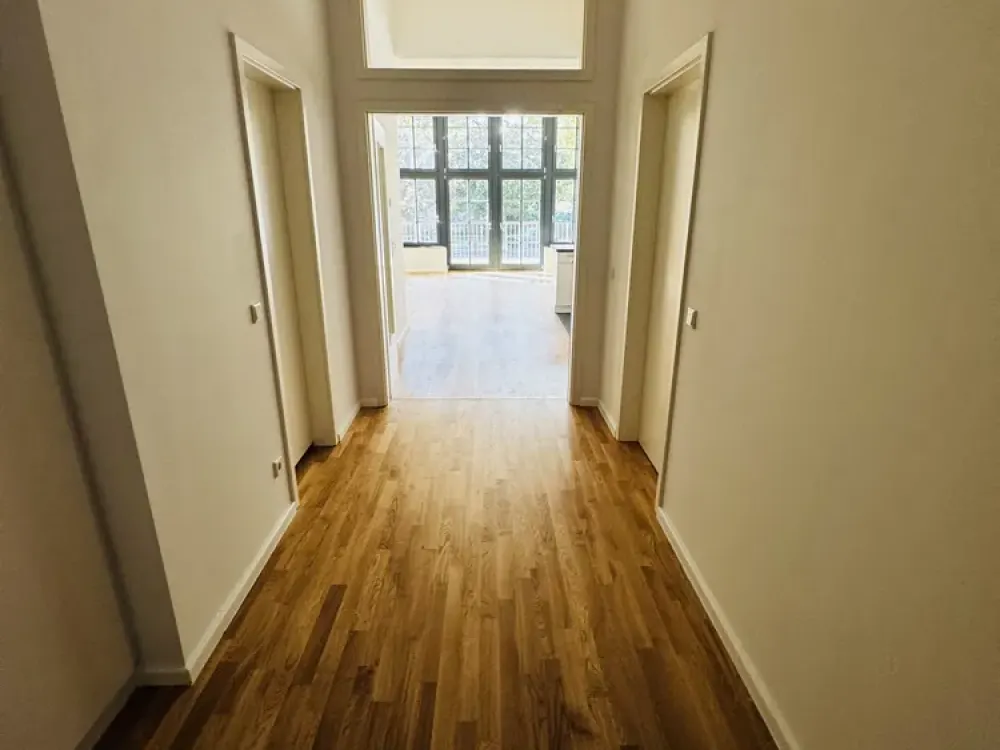 A Home of the Highest Class: 4 Rooms, Water View, 2 Balconies & Atrium