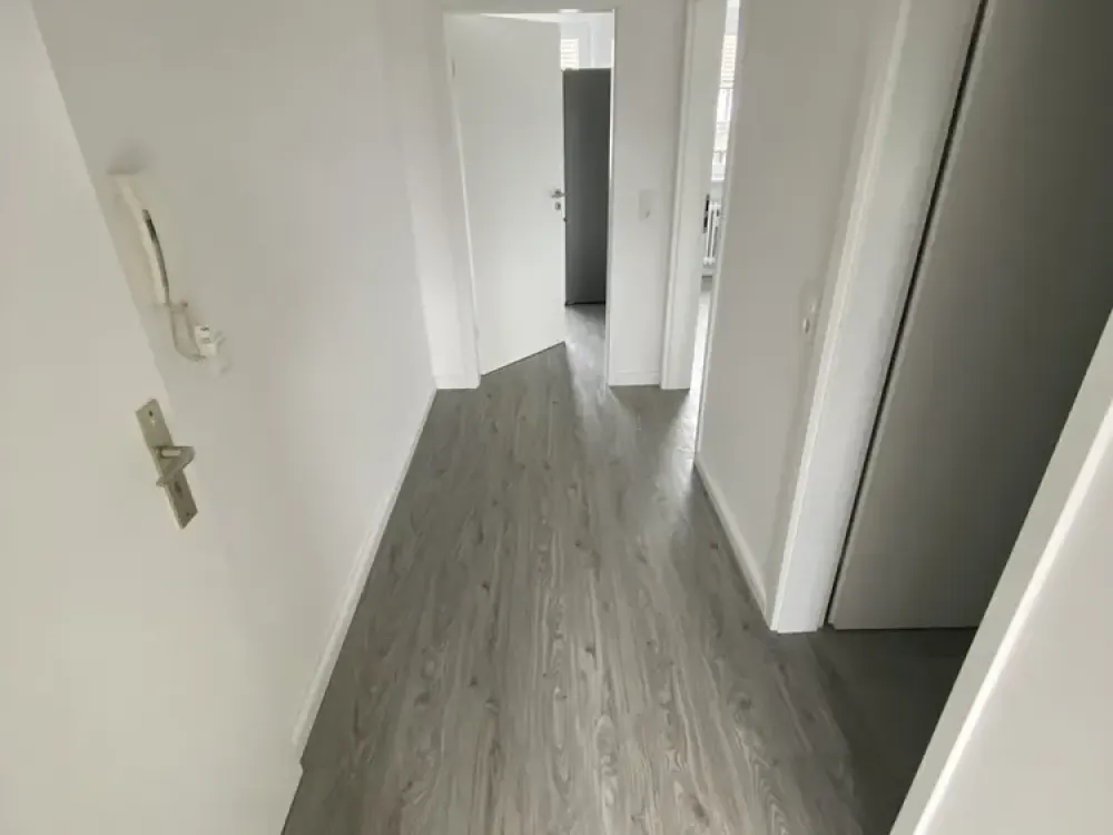Traumhafte Dachgeschosswohnung mit Südbalkon, ruhig & zentral