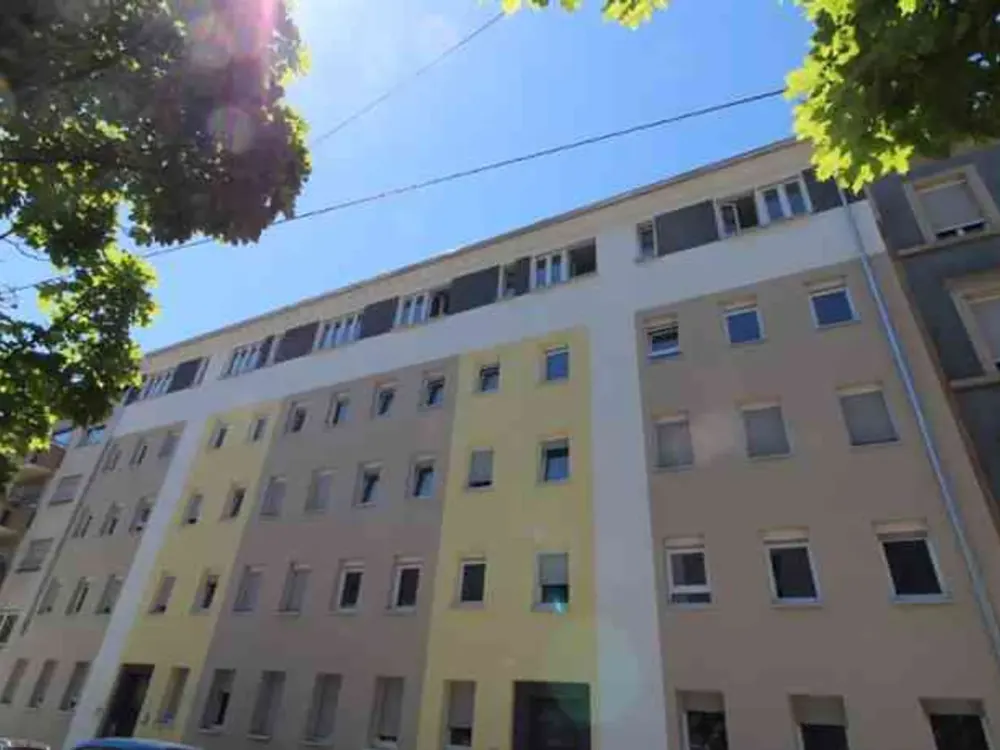 zentral wohnen mit Ausblick - 2 Zimmer - mit Balkon und EBK