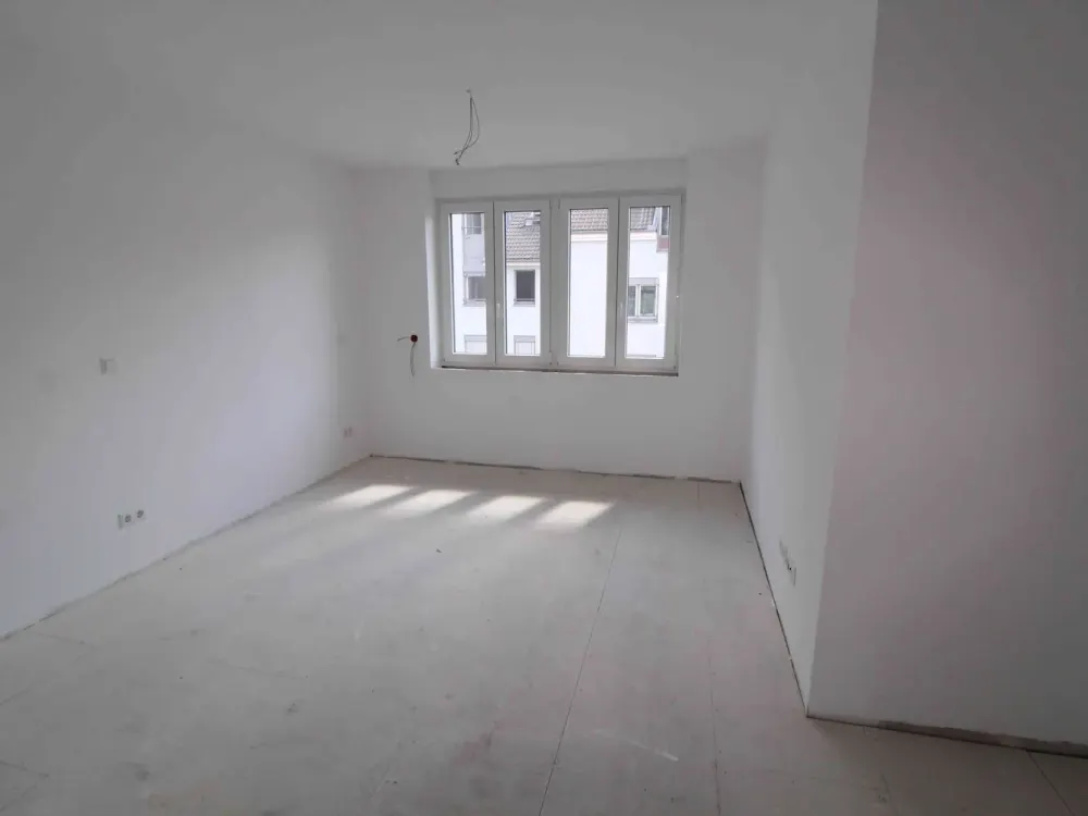 zentral wohnen mit Ausblick - 2 Zimmer - mit Balkon und EBK