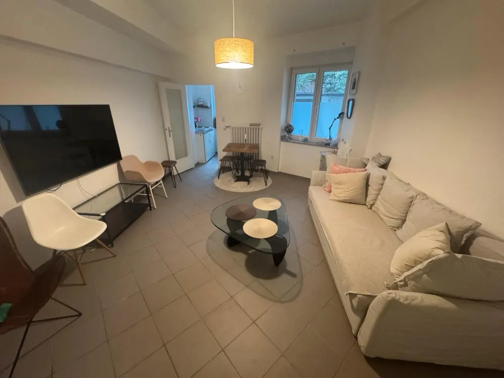 1 Zimmer Wohnung Oberkassel