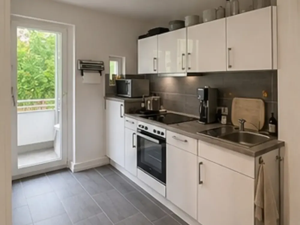 Großzügig, stilvoll & sofort verfügbar: Moderne 3-Zimmer-Wohnung im Herzen Hannovers