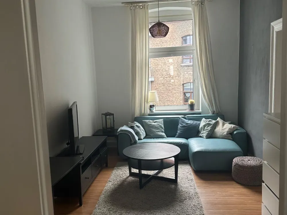 2 Zimmer Wohnung in Köln Altstadt (Kunibertsviertel)