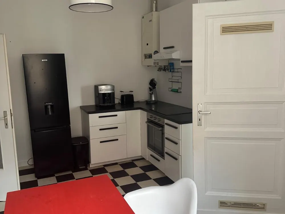 2 Zimmer Wohnung in Köln Altstadt (Kunibertsviertel)