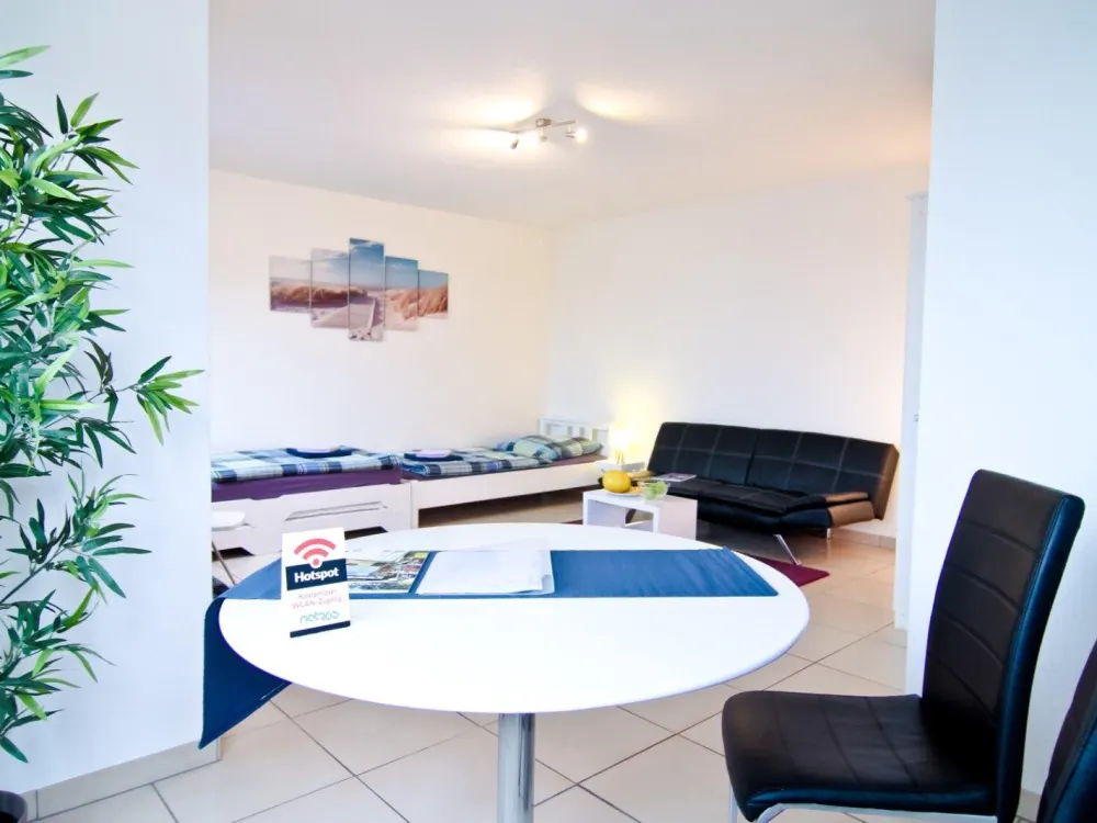 Schöne, großzügige Apartmentwohnung, voll möbliert