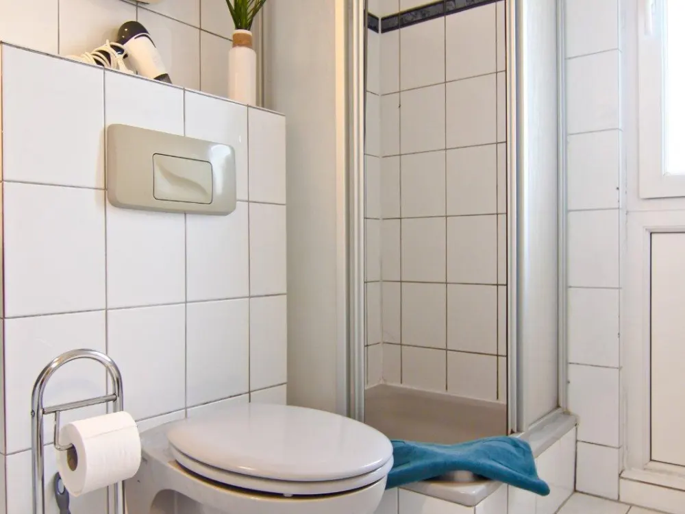 Schöne, großzügige Apartmentwohnung, voll möbliert
