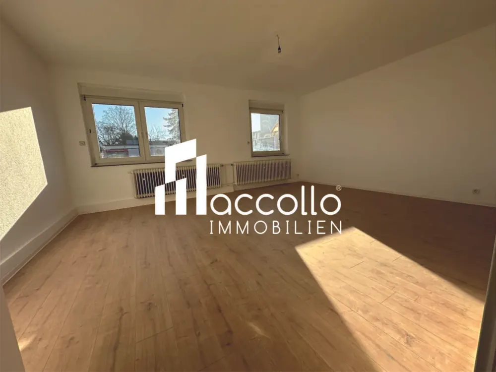 Ergeschosswohnung mit Garage in Krefeld