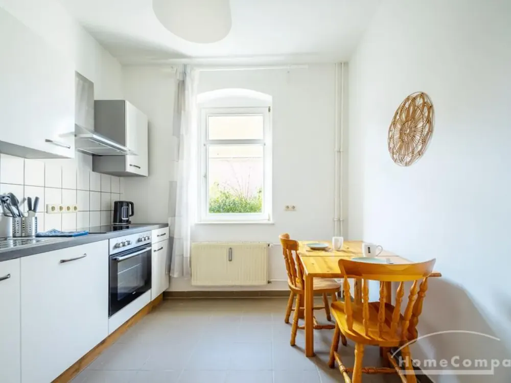 27301 HomeCompany Dresden Furnished 2-Room Apartment Suitable for Shared Living in Dresden-Pieschen m...