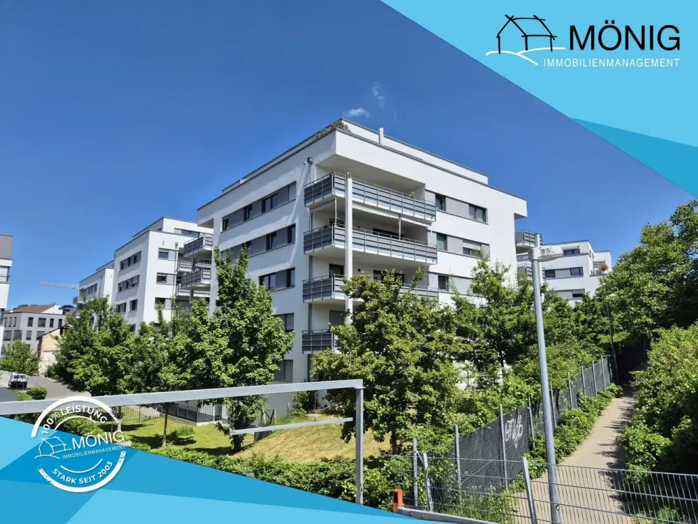 Gemütliche 4,5-Zimmer-Wohnung mit hellem Balkon und 1 Tiefgaragenstellplatz in Sindelfingen