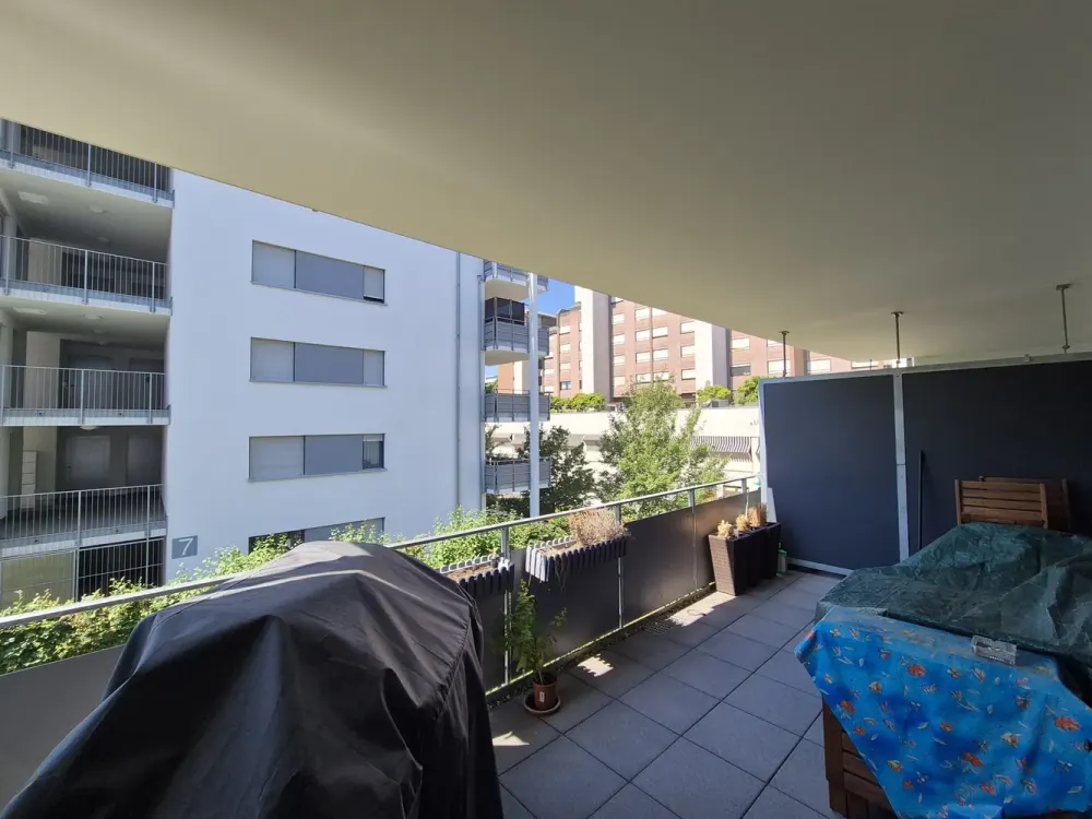 Gemütliche 4,5-Zimmer-Wohnung mit hellem Balkon und 1 Tiefgaragenstellplatz in Sindelfingen