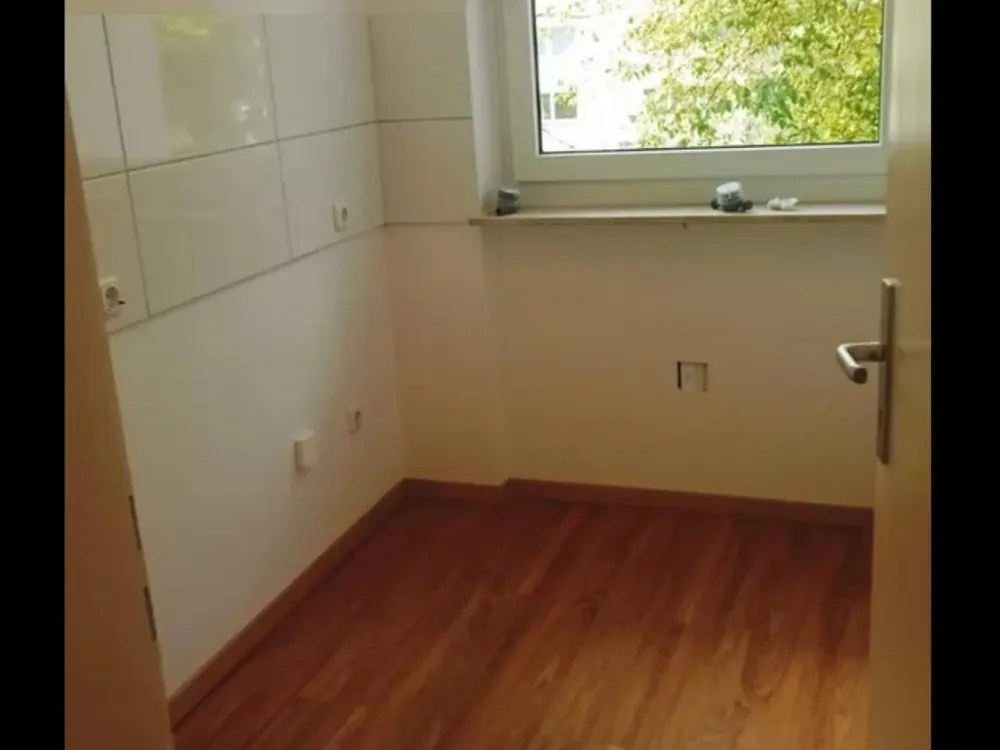 2 Zimmer Wohnung mit Balkon und Aufzug 48m2