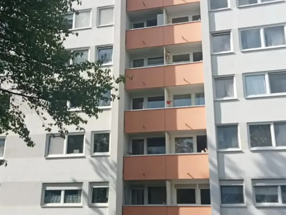 2 Zimmer Wohnung mit Balkon und Aufzug 48m2