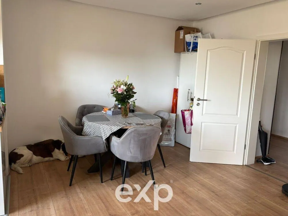 Kernsanierte 3-Zimmer-Wohnung mit Einbauküche, Balkon & Fernblick - Köln-Porz/Urbach