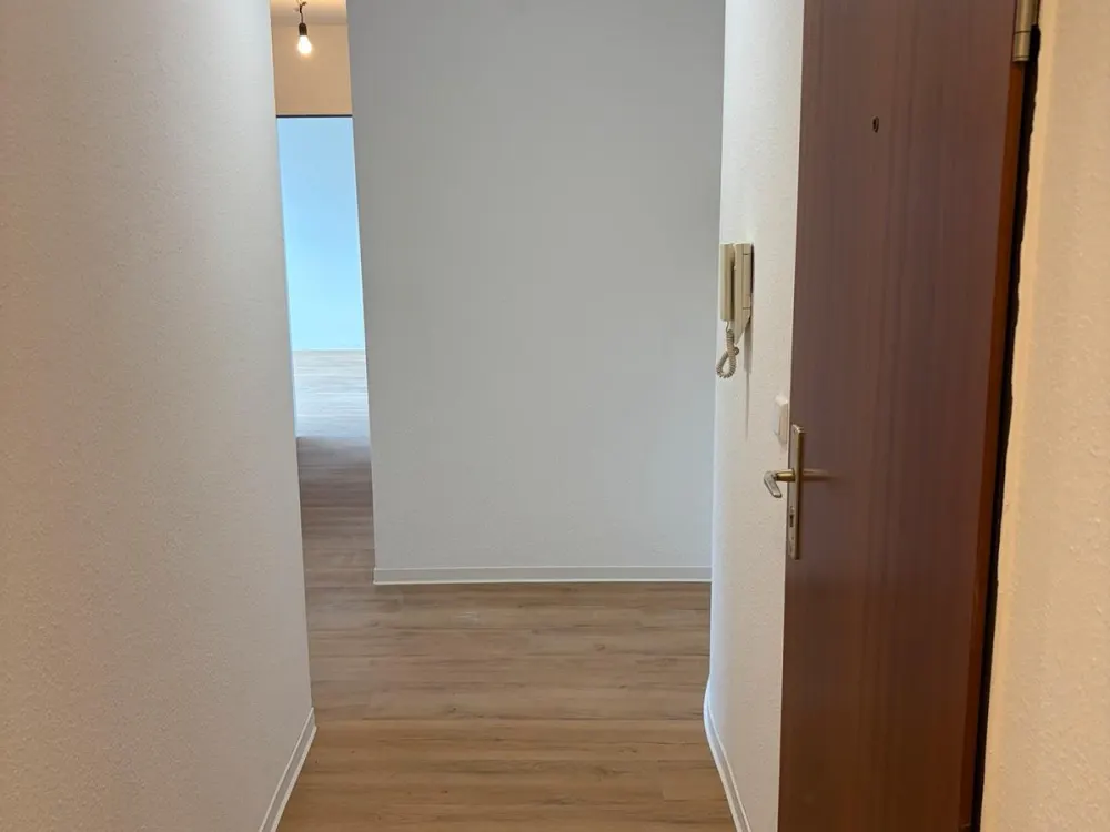 65 qm 4. Etage Aufzug KR-Zentrum