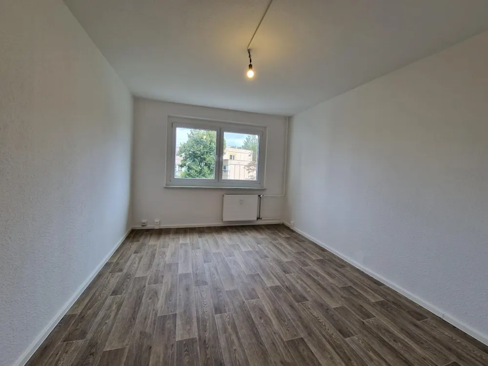 Gratis 2 NKM sparen***Viel Platz für die Familie: 3-Zimmer-Wohnung in grüner Umgebung!