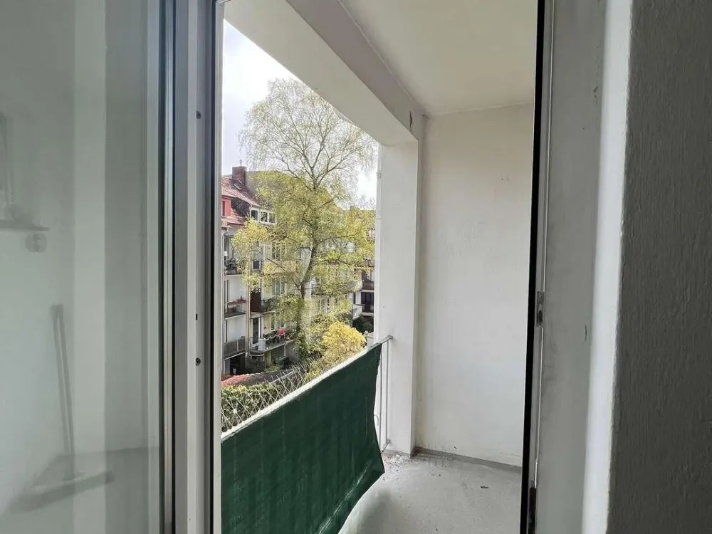 1-Zimmer Wohnung mit Loggia in zentraler Lage